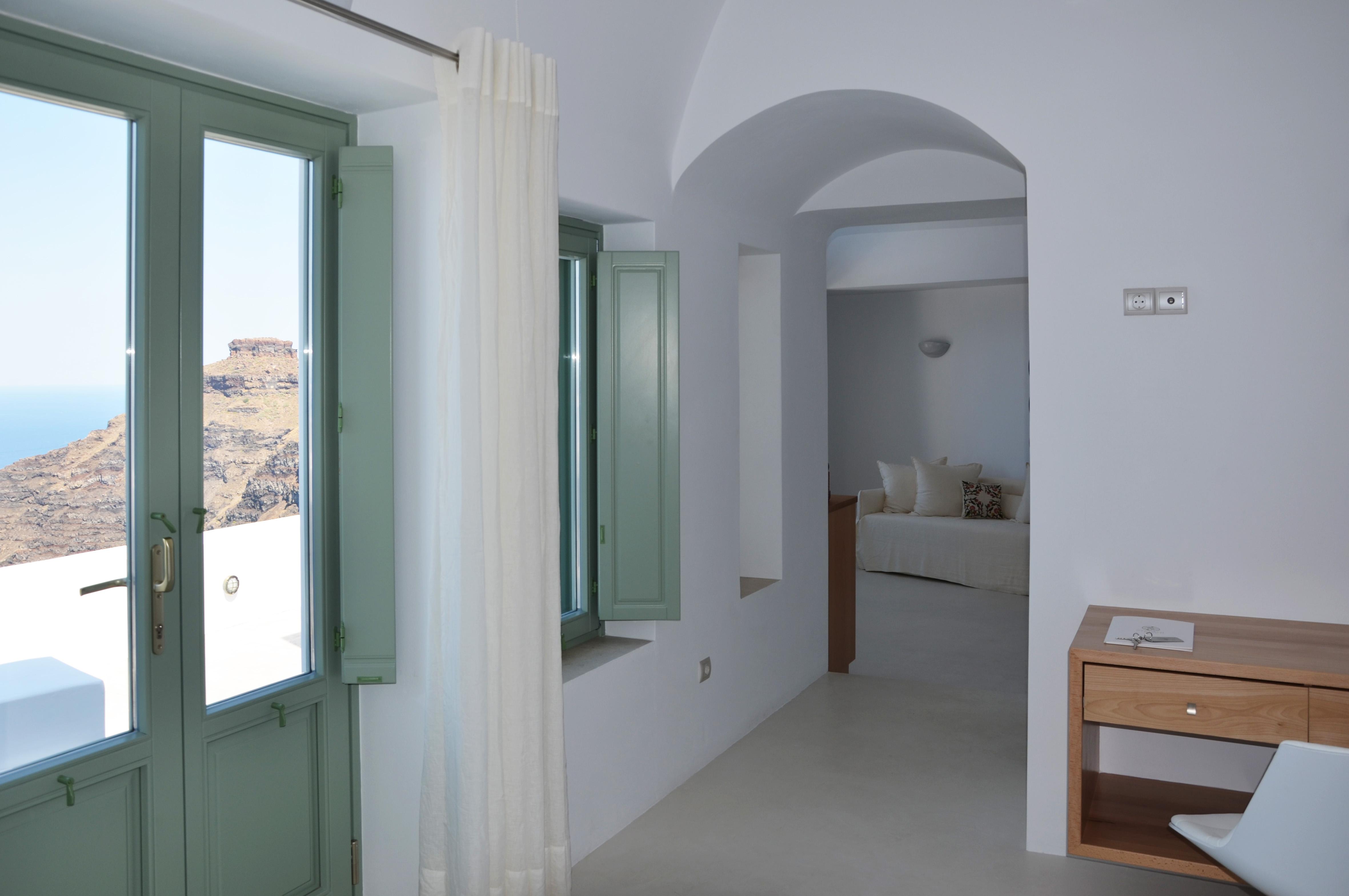 Cliff Side Suites Fira  Ngoại thất bức ảnh