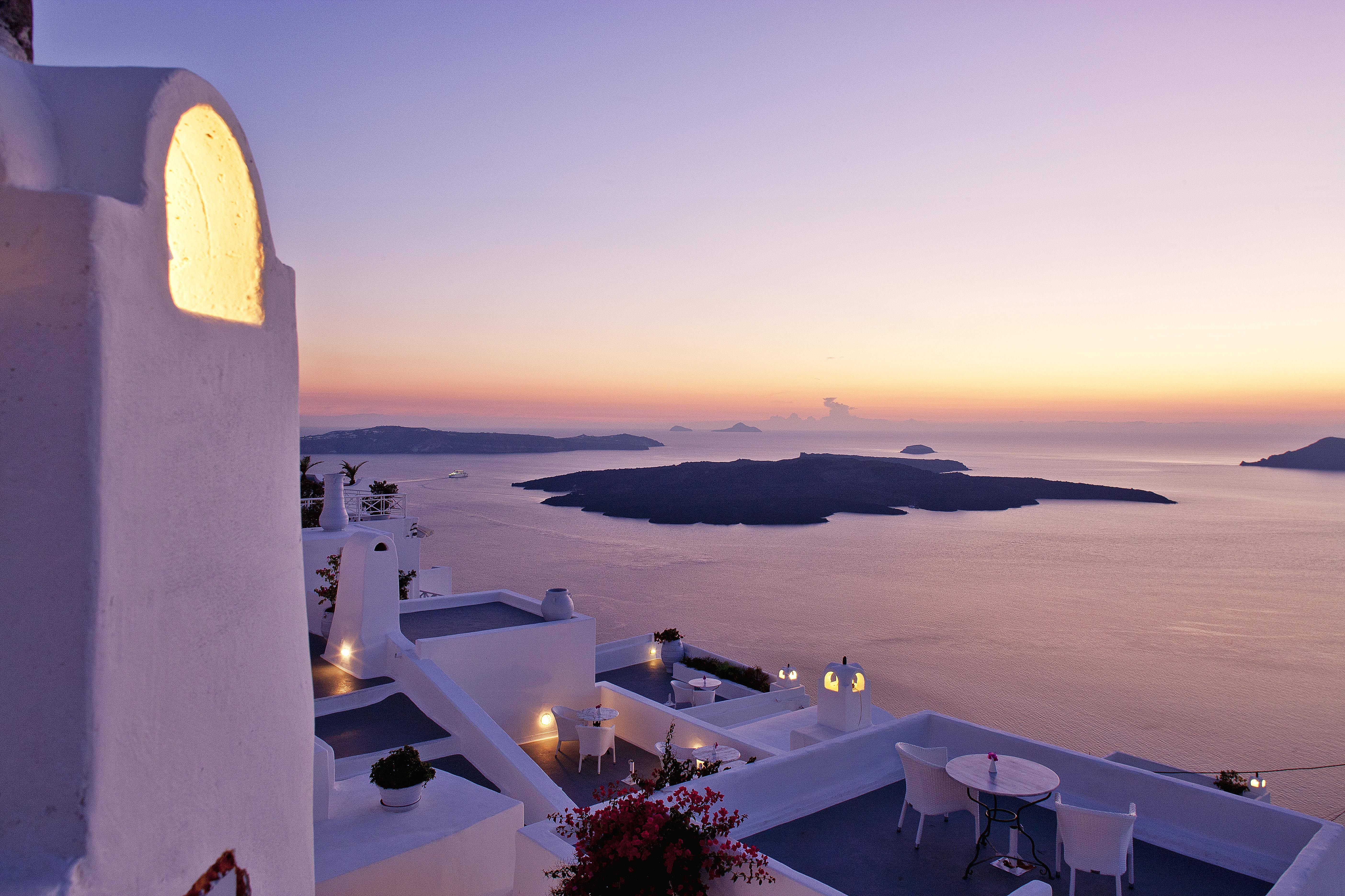 Cliff Side Suites Fira  Ngoại thất bức ảnh