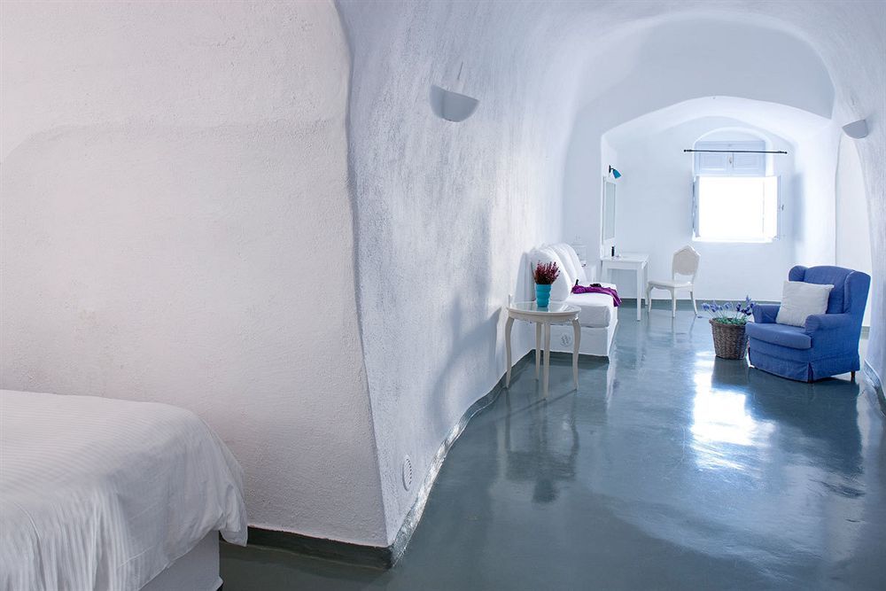 Cliff Side Suites Fira  Ngoại thất bức ảnh