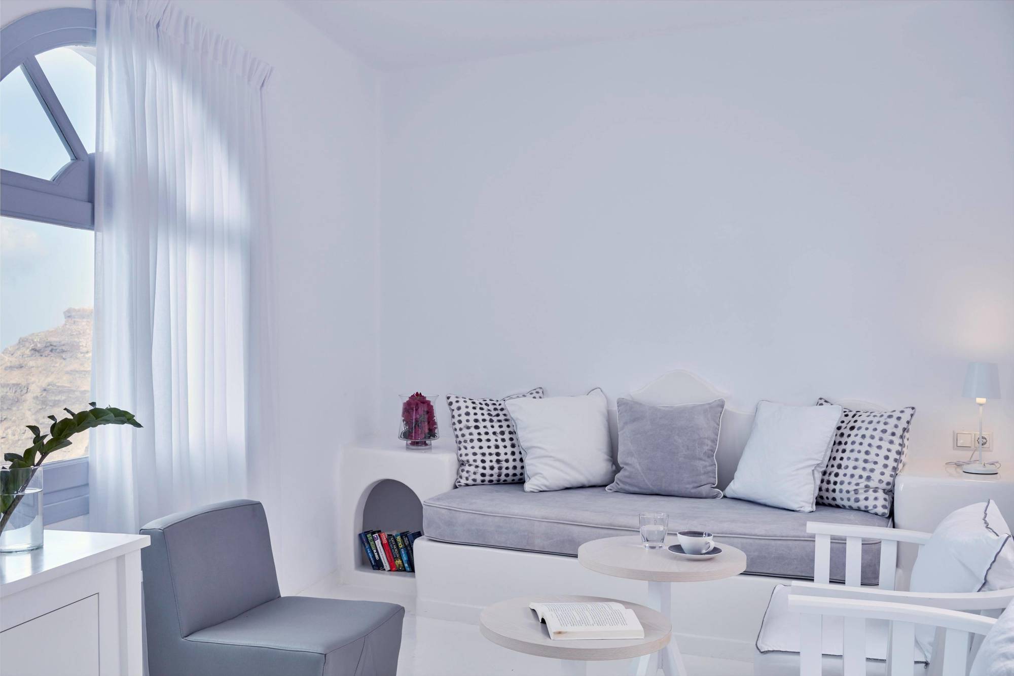 Cliff Side Suites Fira  Ngoại thất bức ảnh